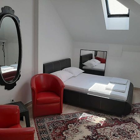 Apartament Aleksandrija Nisz Zewnętrze zdjęcie